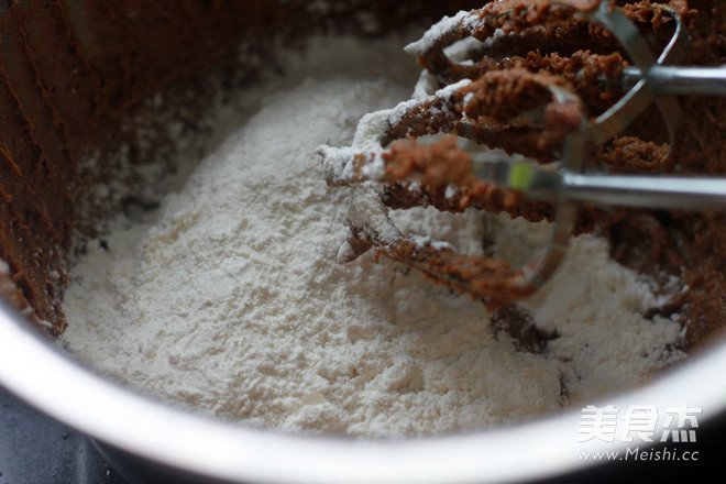 口感极好的黑巧克力曲奇