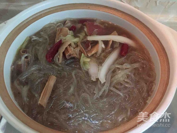 腊肉炖粉条的做法