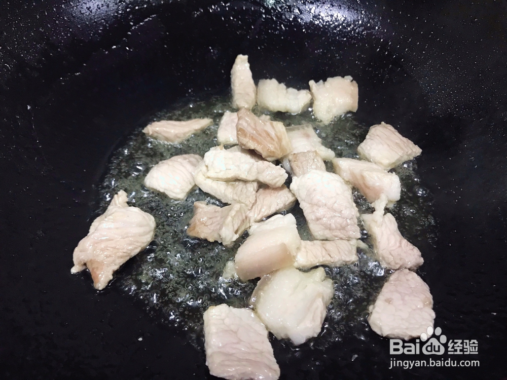 在家也能做的蒜苔炒肉