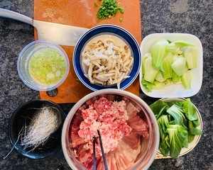 肉丸粉丝汤的做法