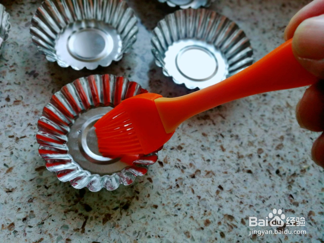 老式无水蛋糕的做法