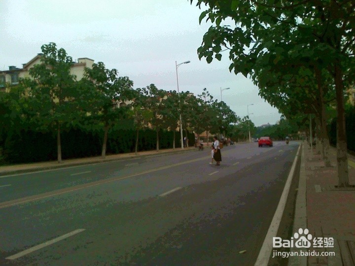 人外出怎样安全行走