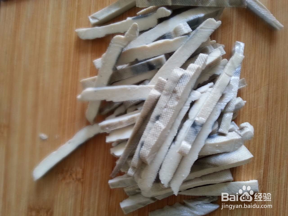 青椒炒臭干子的做法