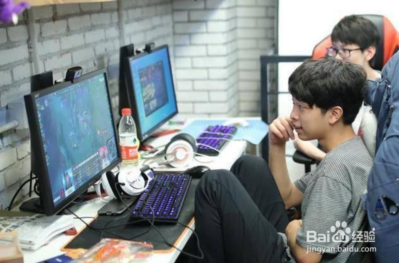 LOL网友评选LPL被高估的选手！