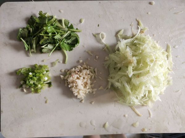 爽口凉拌莴笋丝