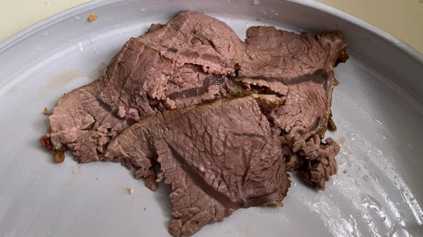 卤牛肉洋葱凉拌粉