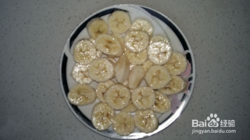 教你自制水果甜点——冰糖蒸香蕉