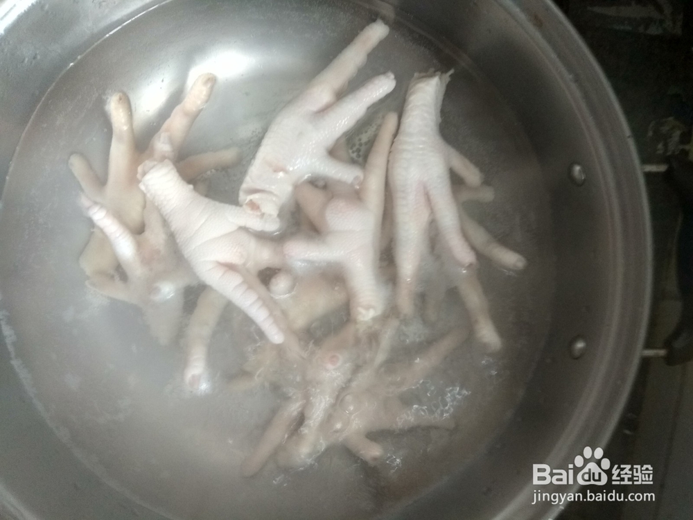 家常红烧鸡爪——记忆中的味道!