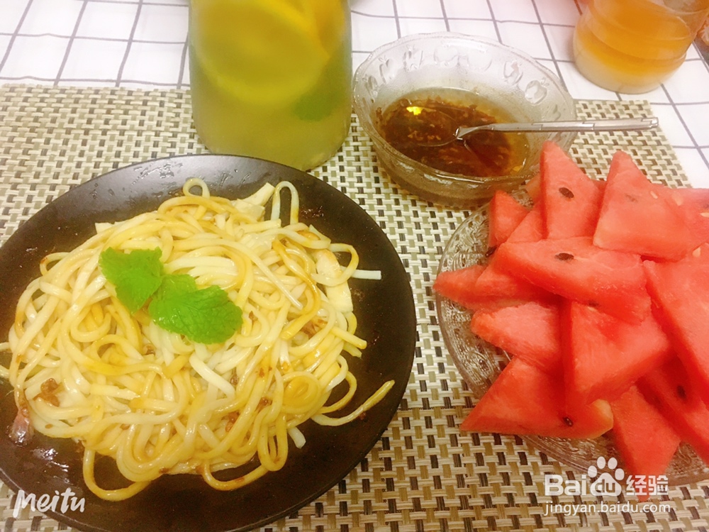 就该这样做葱油拌面