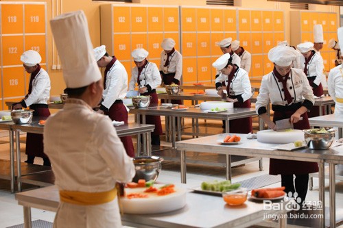 学历低学厨师好不好
