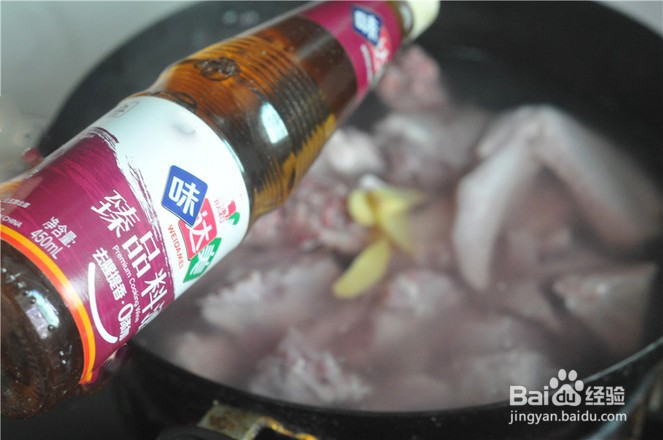 如何在家就能简单制作一份魔芋烧鸭呢？