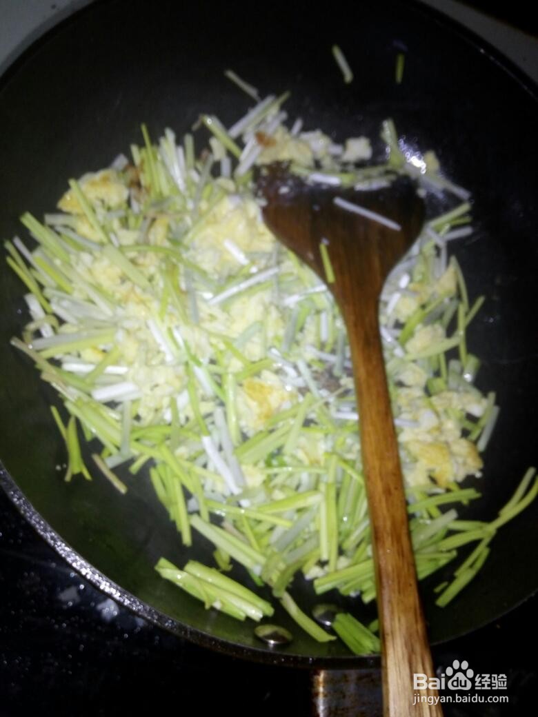 怎样做好吃的蒜黄炒鸡蛋