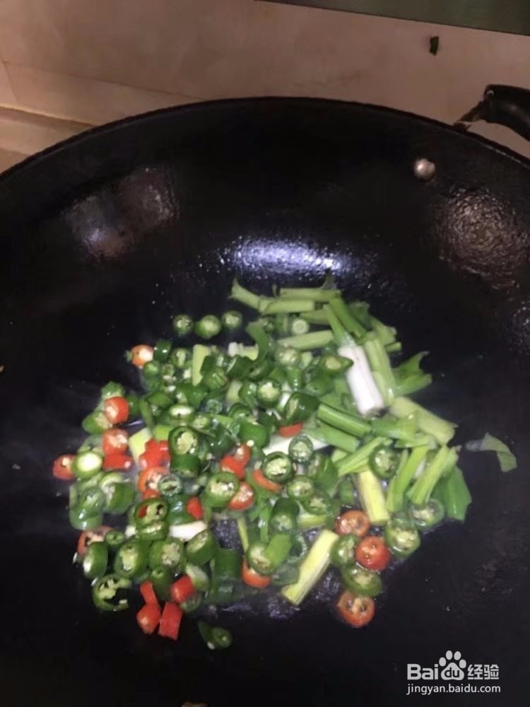 香肠如何炒?