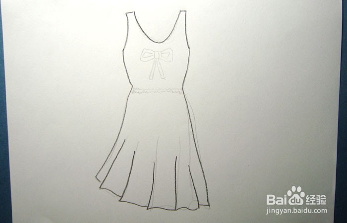 彩铅如何画背心连衣裙
