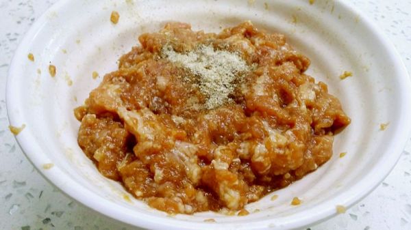 小肉虫子藏虎皮