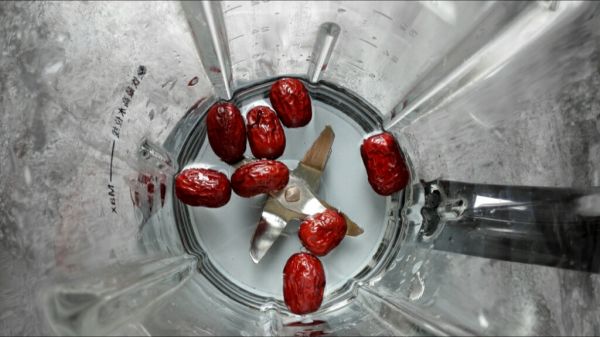 牛奶红枣炖木瓜