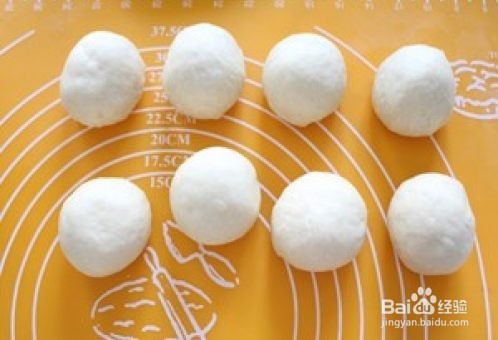 黑白芝麻早餐包怎么做好吃?家常教程