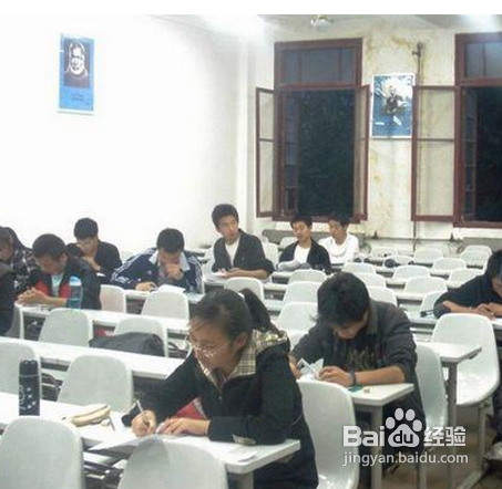 英语六级听力长对话技巧