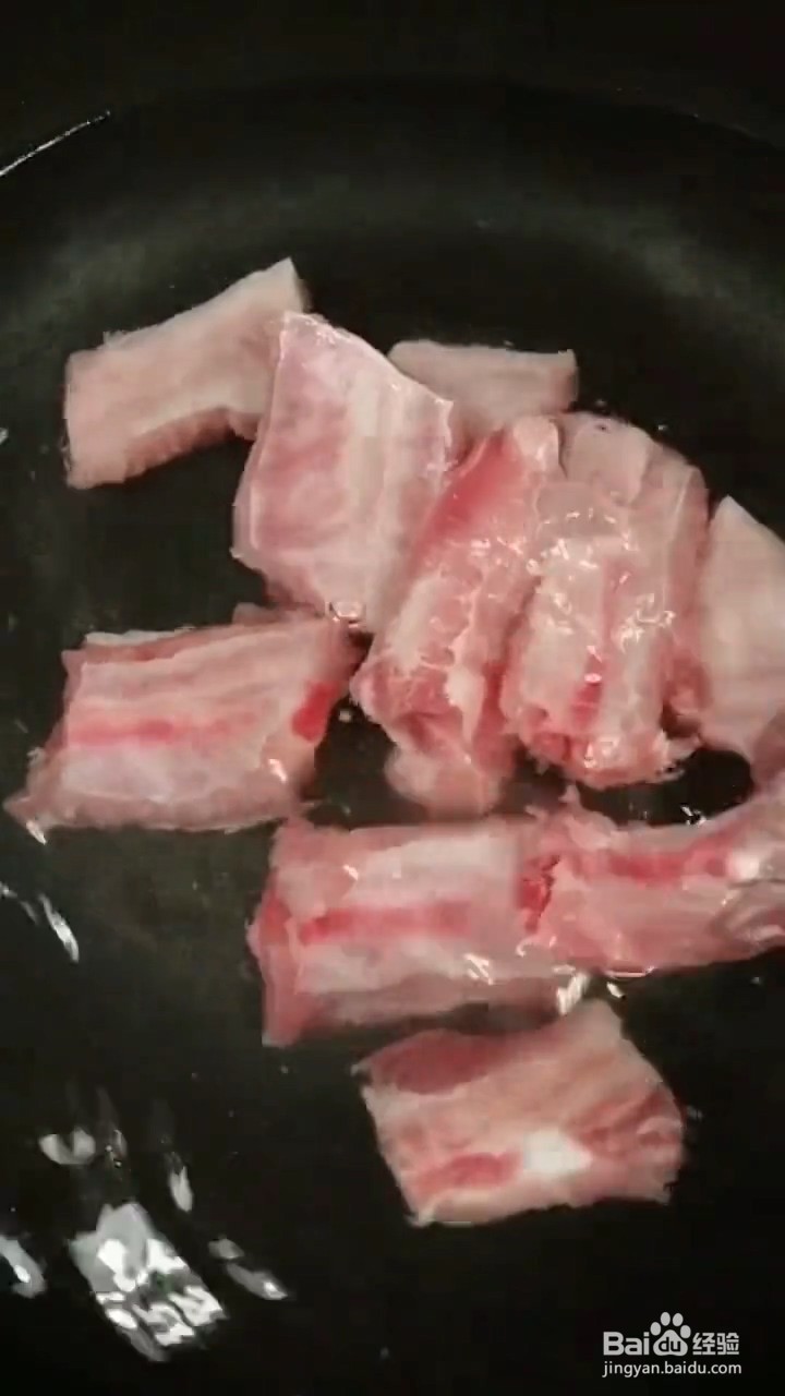 如何制作好吃的可乐排骨