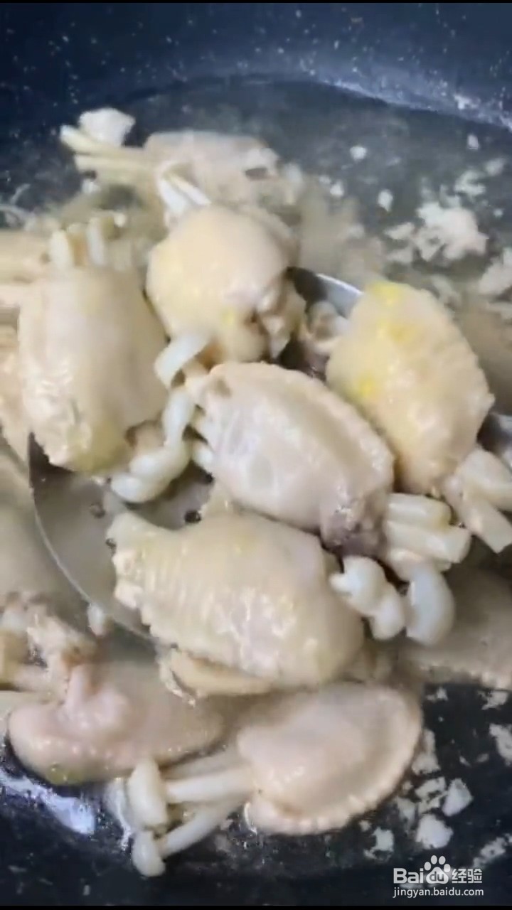 如何制作鸡翅海鲜菇