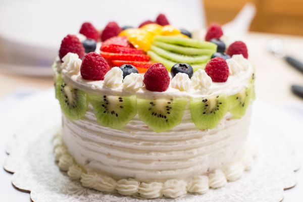 鲜奶水果戚风蛋糕