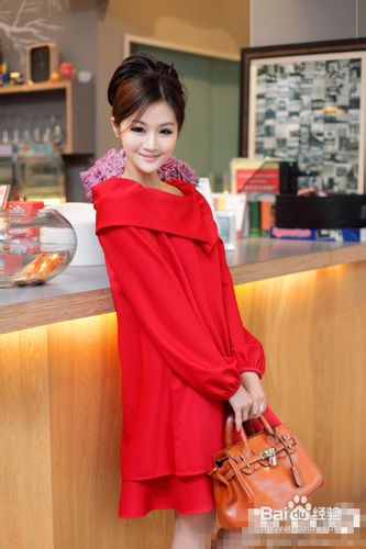 女性风衣选购3要素及风衣搭配策略