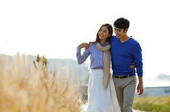 教你如何掌握和女生约会聊天交谈的方式