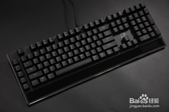 不一样的玩法，达尔优EK825机械键盘评测