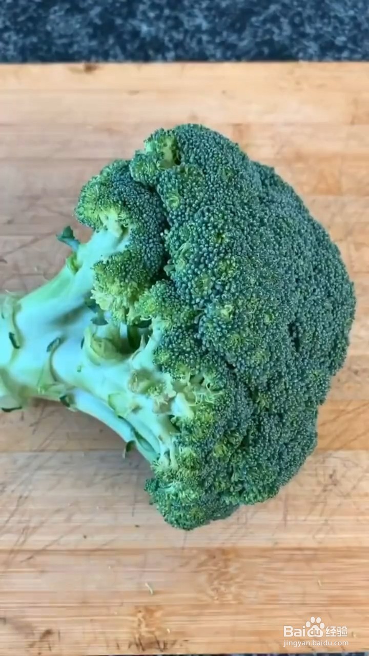 如何制作好吃的虾仁炝西兰花