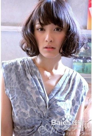 蓬蓬甜美短卷发 可爱讨喜烫出来