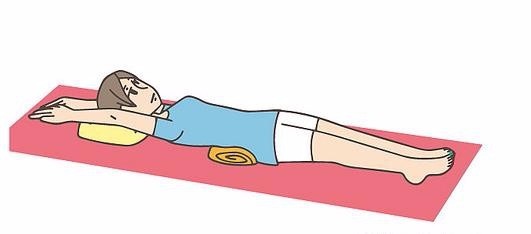 躺5分钟年轻10岁！骨盆回正、去小腹的回春法