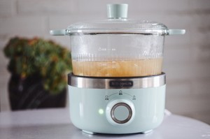 红枣枸杞银耳汤的做法