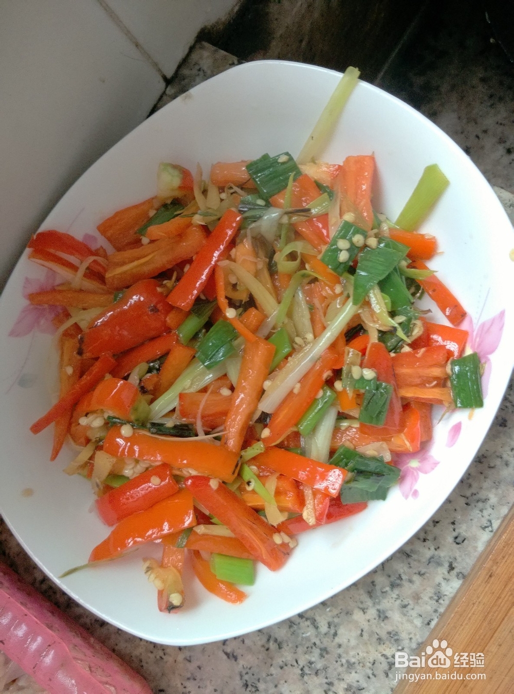 如何做出美味的家常菜红烧鸡块让人回味无穷呢