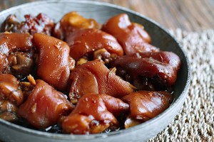 教你做电饭煲猪蹄
