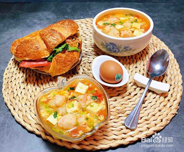 怎么样做美味的虾滑西红柿汤