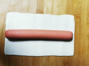 花边火腿培根披萨的做法