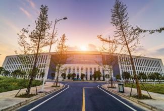 快速发展的社会大学生该怎么面对