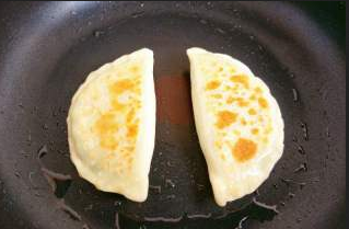 三鲜馅盒子怎么做