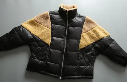 灰鸭绒羽绒服,充绒量150g-200g,含绒量%80,399贵吗