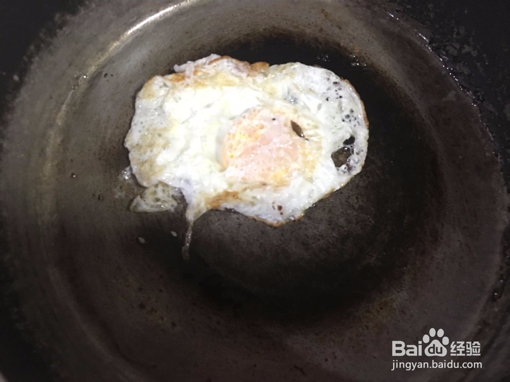 鸡蛋黄瓜三明治的做法