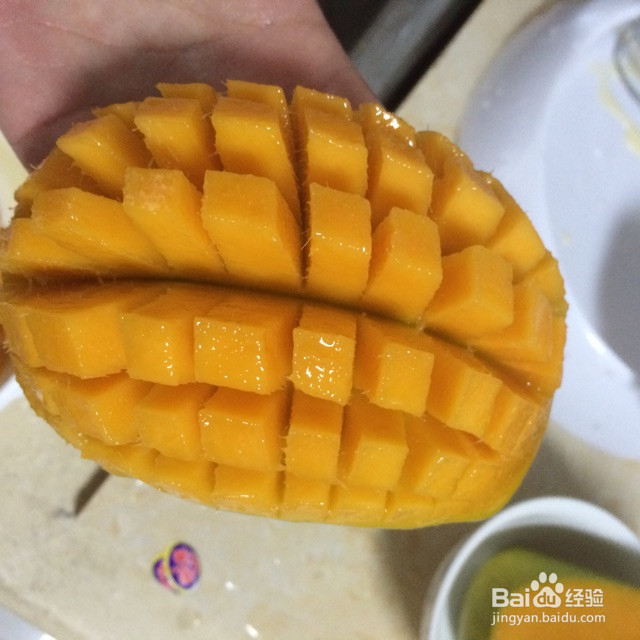 芒果千层蛋糕的做法