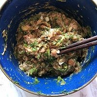 如何自制茴香猪肉水煎饺