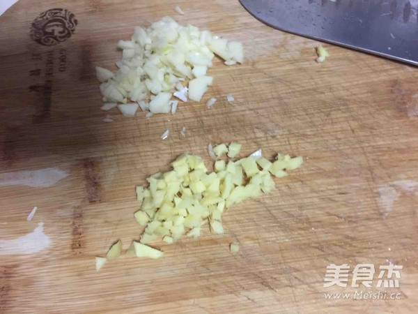 杂炒虾仁的做法