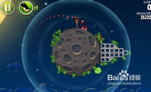 《愤怒的小鸟：太空版》通关技巧