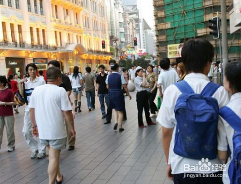 高一孩子成绩直线下降家长该怎么办