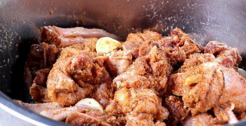 湖南米粉蒸鹅肉做法