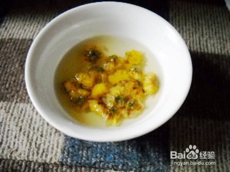 菊花薏米乳鸽汤