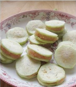 鱼虾小茄饼的做法