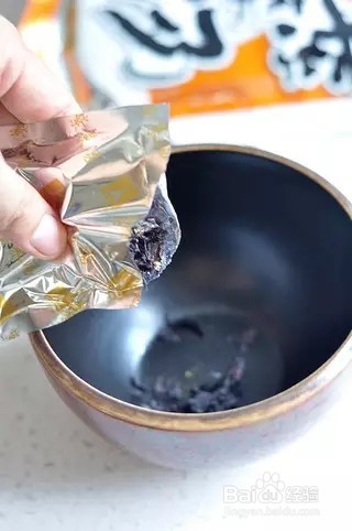 鲜嫩爽滑:鲜虾肉馄饨