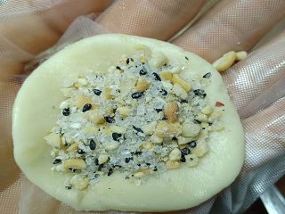 花生芝麻馅油角怎么做?